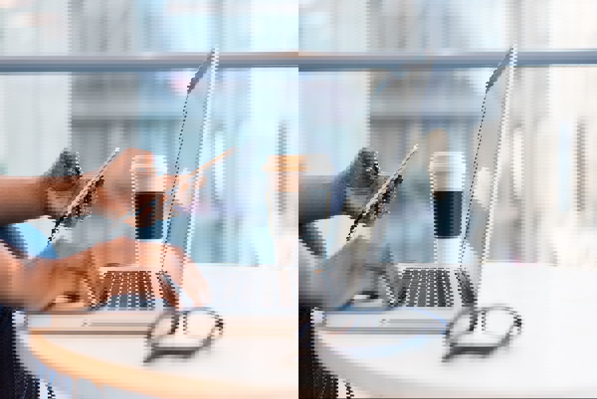 Laptop Telefoon Koffie